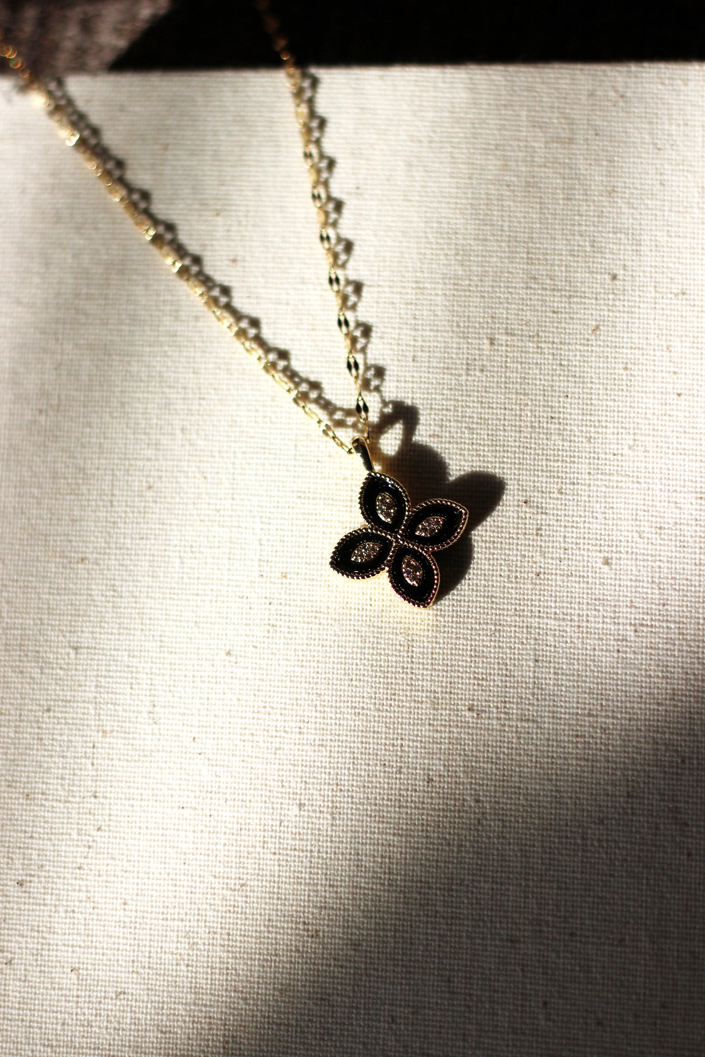 The Diamond Flower Necklace in Black