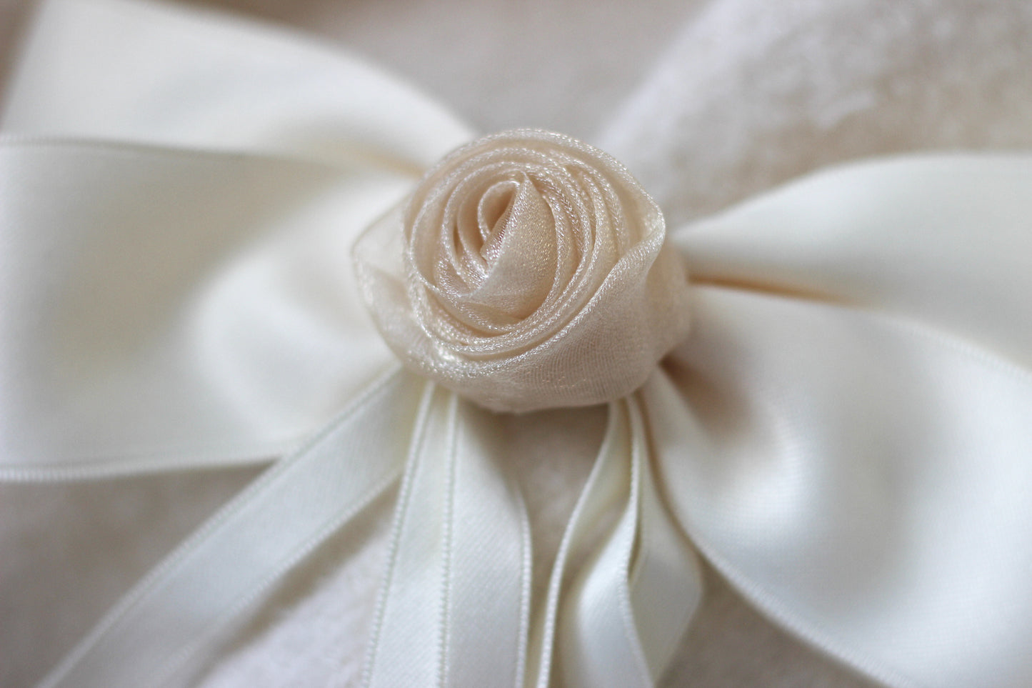 The White Rose Bow Barrette